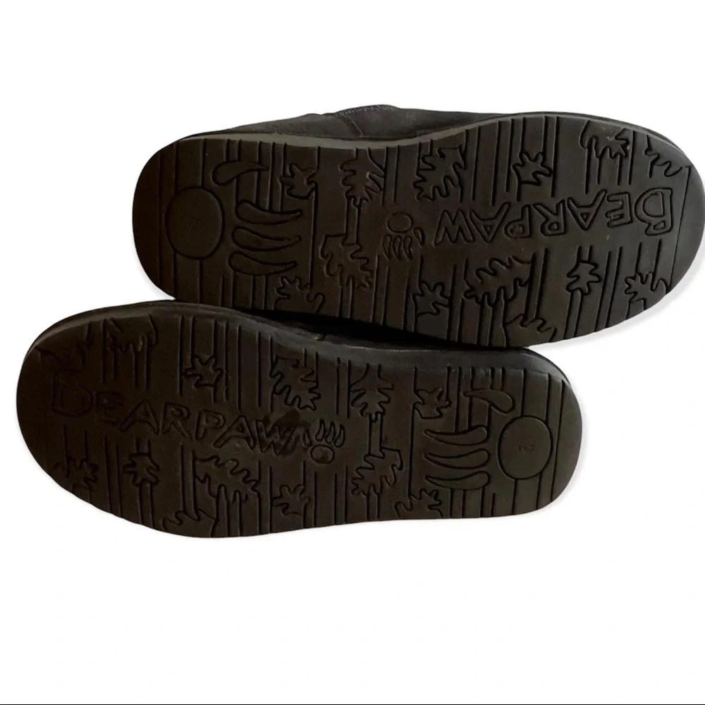 BearPaw Grey Suede Boots 6